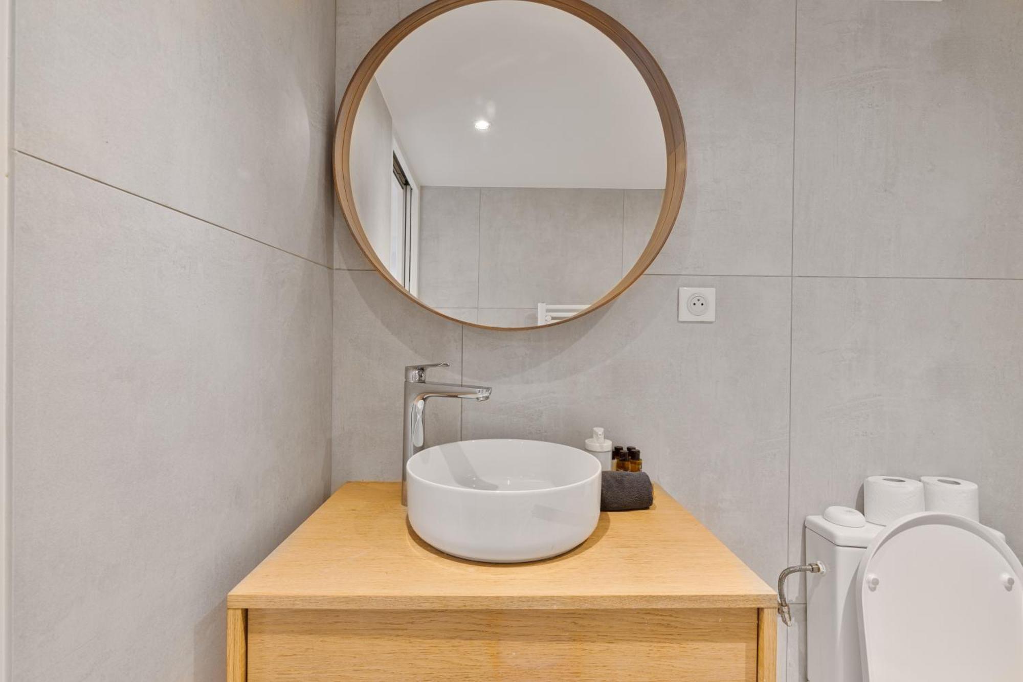 Studio Mezzanine Hotel Des Invalides Париж Екстериор снимка